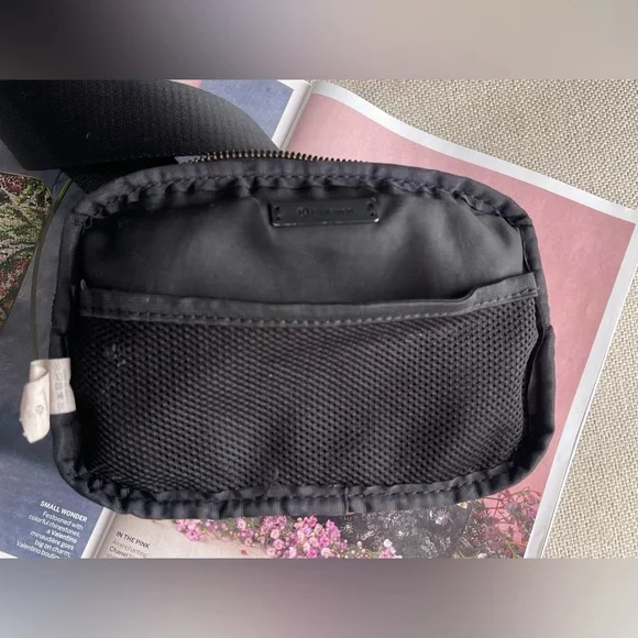 Lululemon Everywhere Belt Bag 1L In Fragment Camo Jacquard Black Deep Coal - Picture 10 of 14